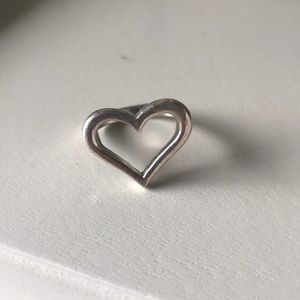 Silver heart ring